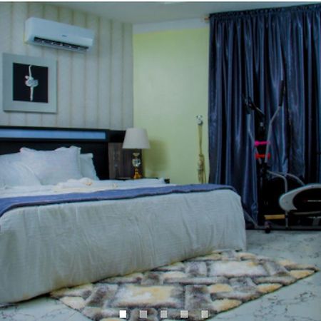 Gpinnacle Suites Ilorin Exteriör bild