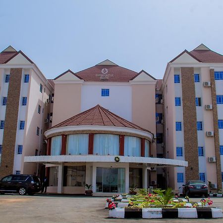 Gpinnacle Suites Ilorin Exteriör bild