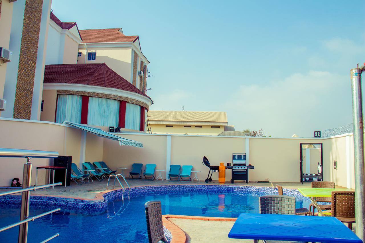 Gpinnacle Suites Ilorin Exteriör bild