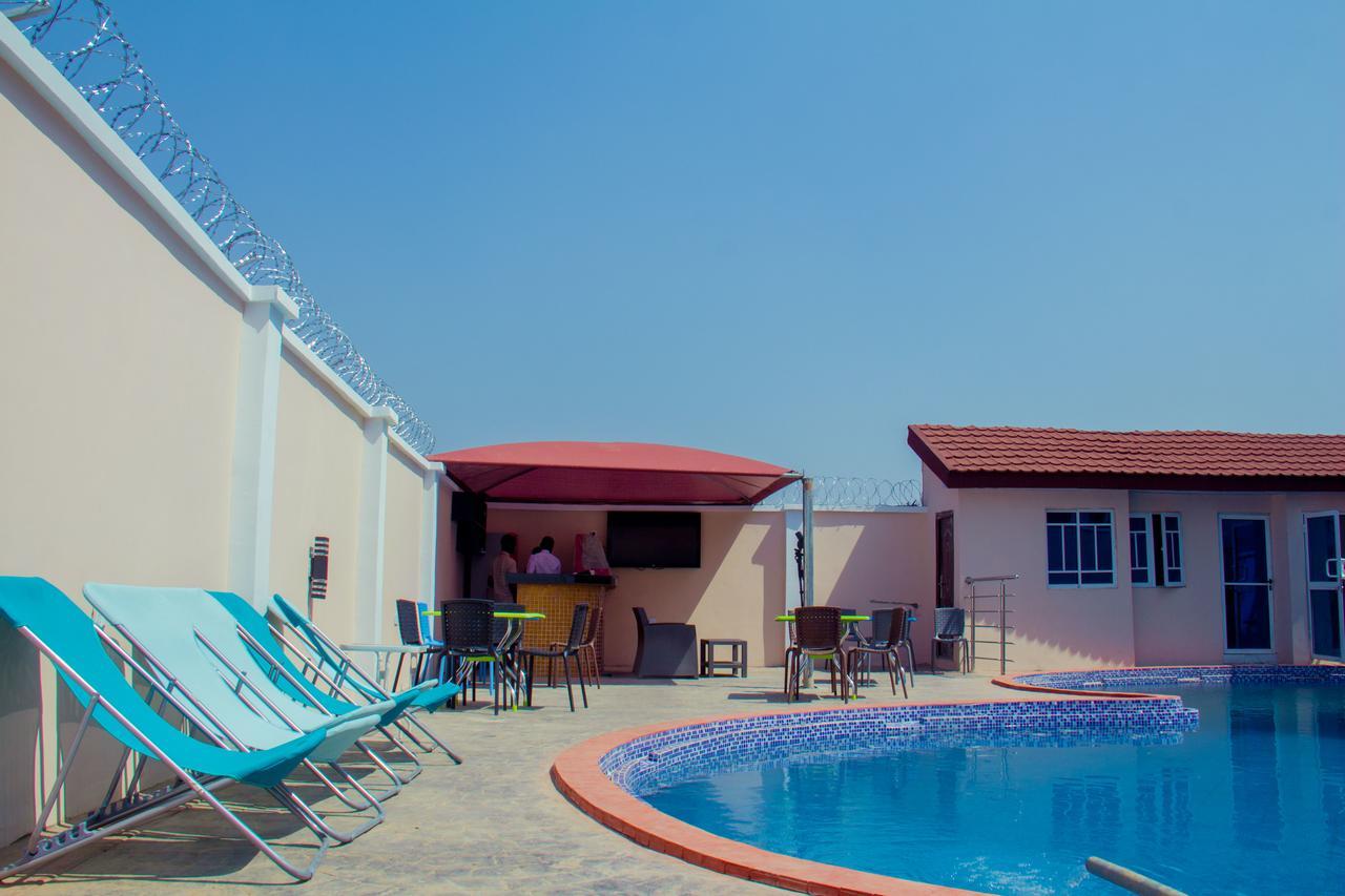 Gpinnacle Suites Ilorin Exteriör bild