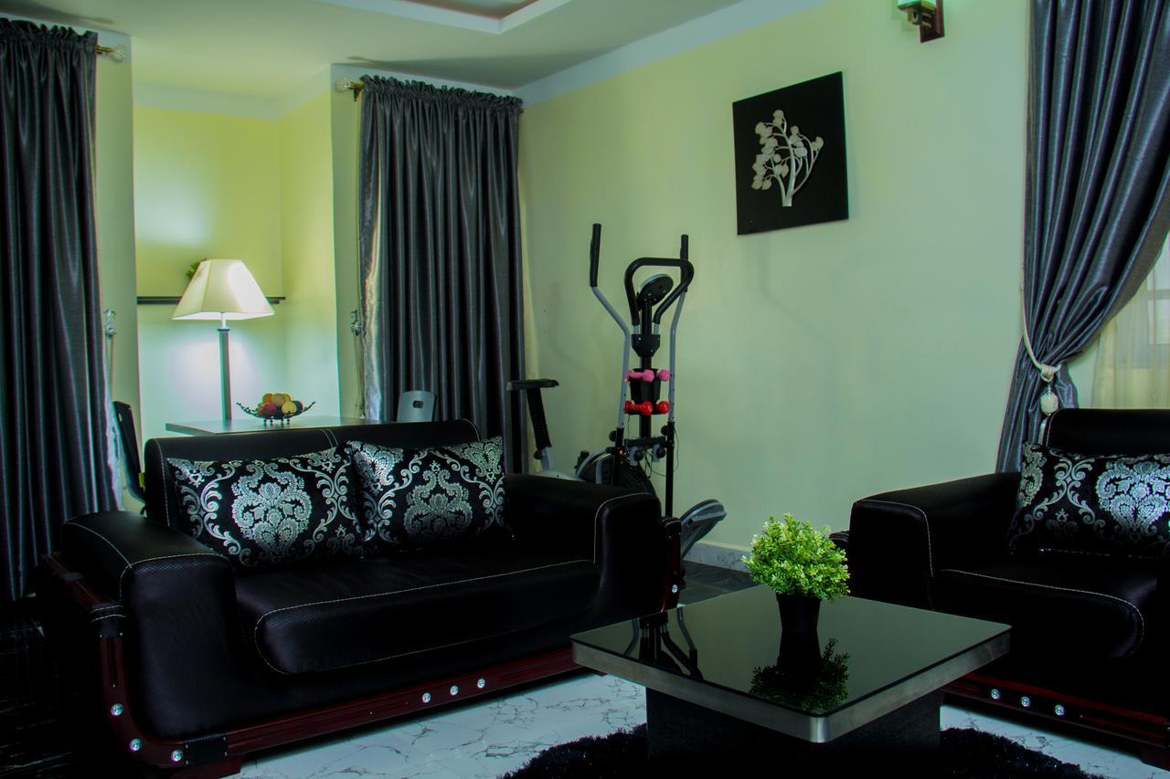 Gpinnacle Suites Ilorin Exteriör bild